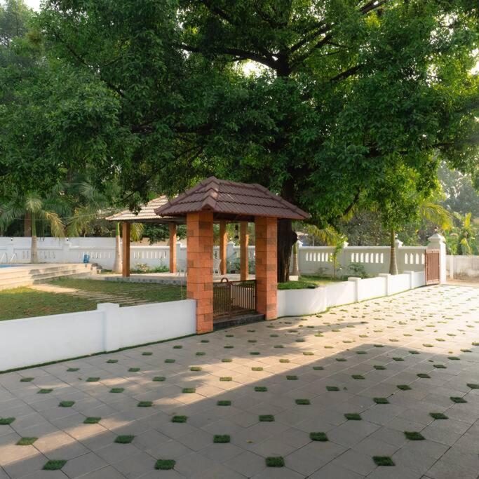 Tamarind Heritage Holiday Home Angamali Ngoại thất bức ảnh